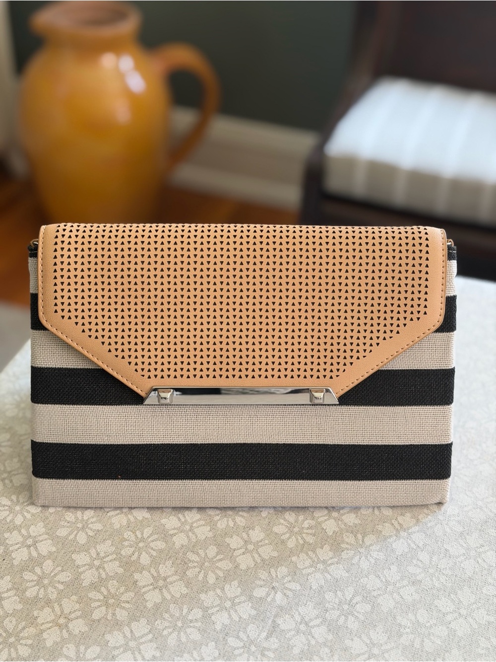 Stella & Dot Black Cream Stripe Canvas Envelope Clutch Tan Perforated Flap